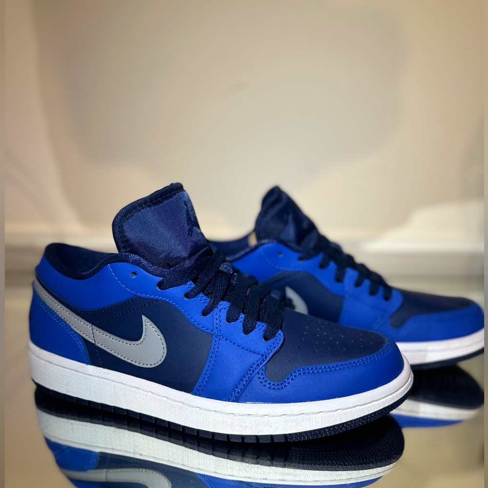 NIKE Jordan 1 Low Game Royal Blue Void Women's size 8.